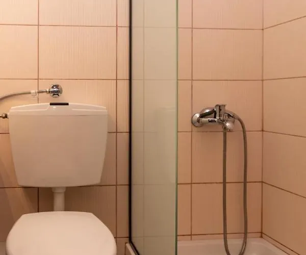 מלון דירות Arsas 4*